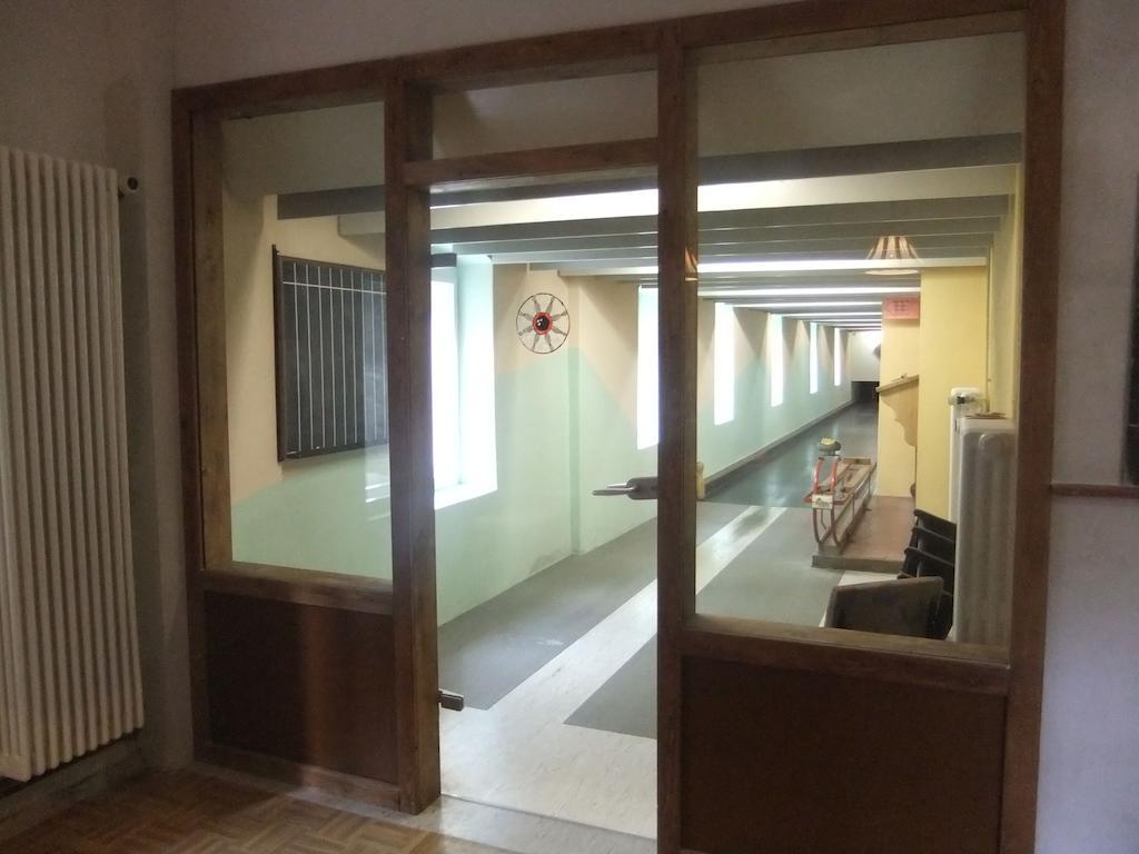 皇冠高级酒店 诺伊豪森 外观 照片
